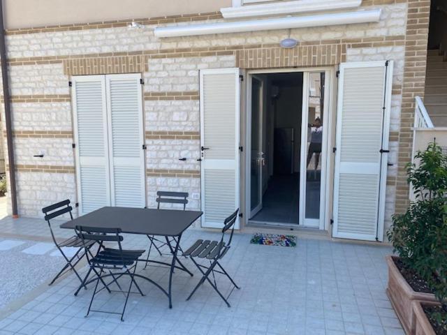 Nuovo Bilocale Super Accessoriato Con Spazio Esterno Apartamento Sirolo Exterior foto