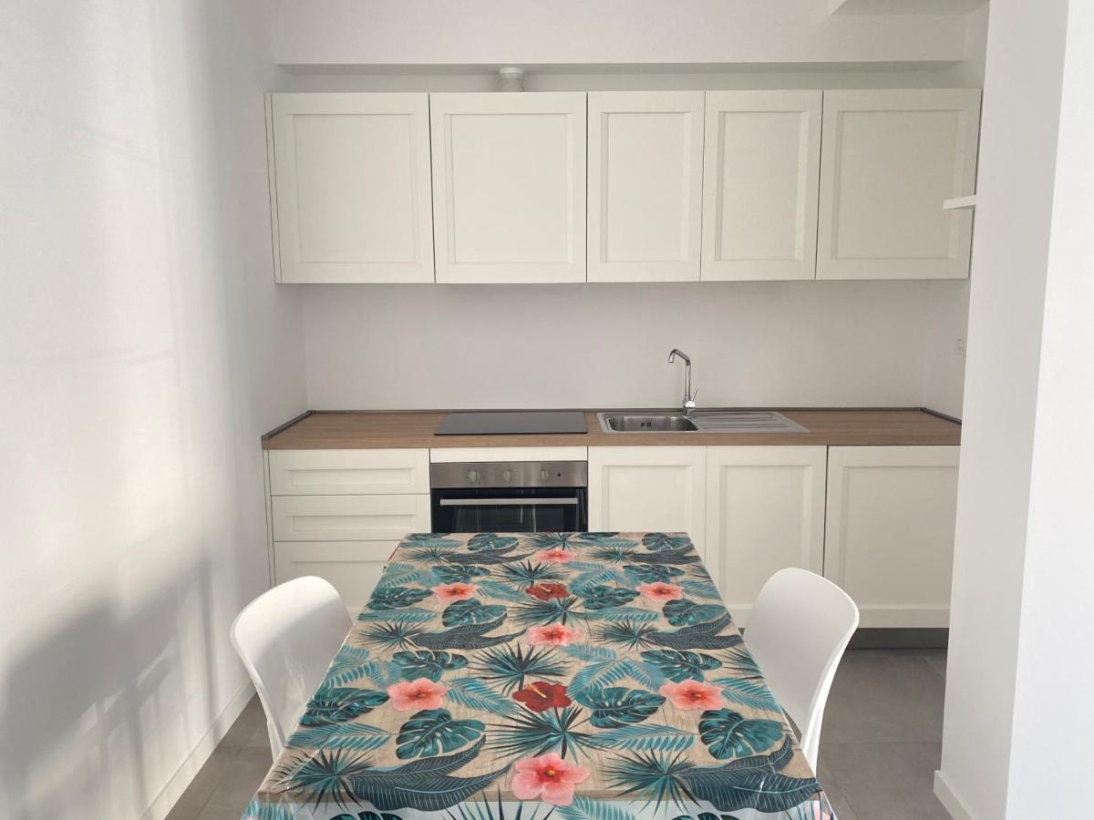 Nuovo Bilocale Super Accessoriato Con Spazio Esterno Apartamento Sirolo Exterior foto